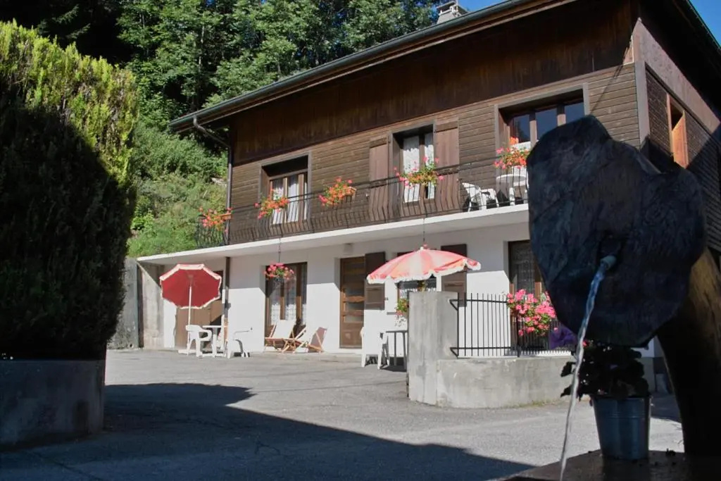 Afficher la photo 8 — Appart Pointe de Nyon Morzine Centre 4 à 6 pers calme jardin vue parking