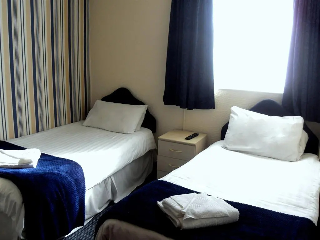 Standard Double room (twin beds)
