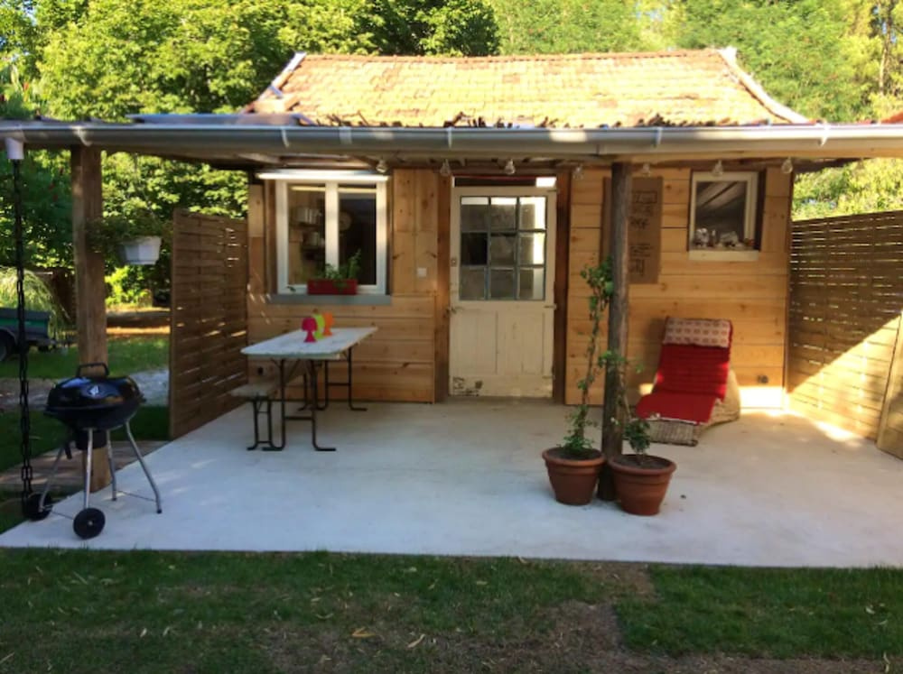 Chalet With 2 Bedrooms in Sanguinet, With Enclosed Garden and Wifi