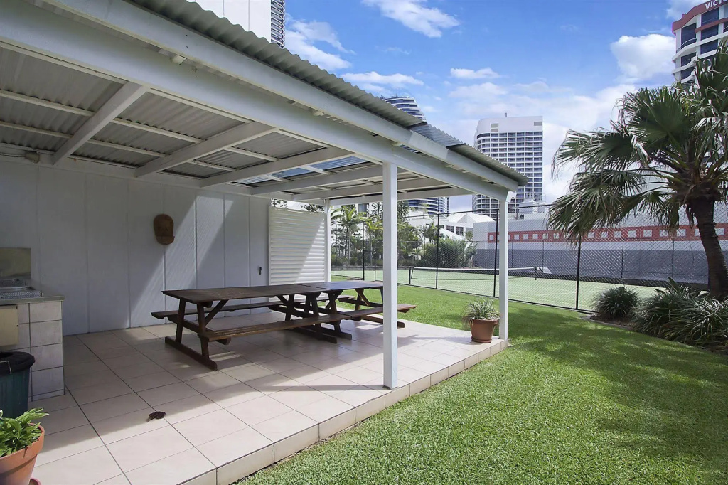 South Pacific Plaza - Général