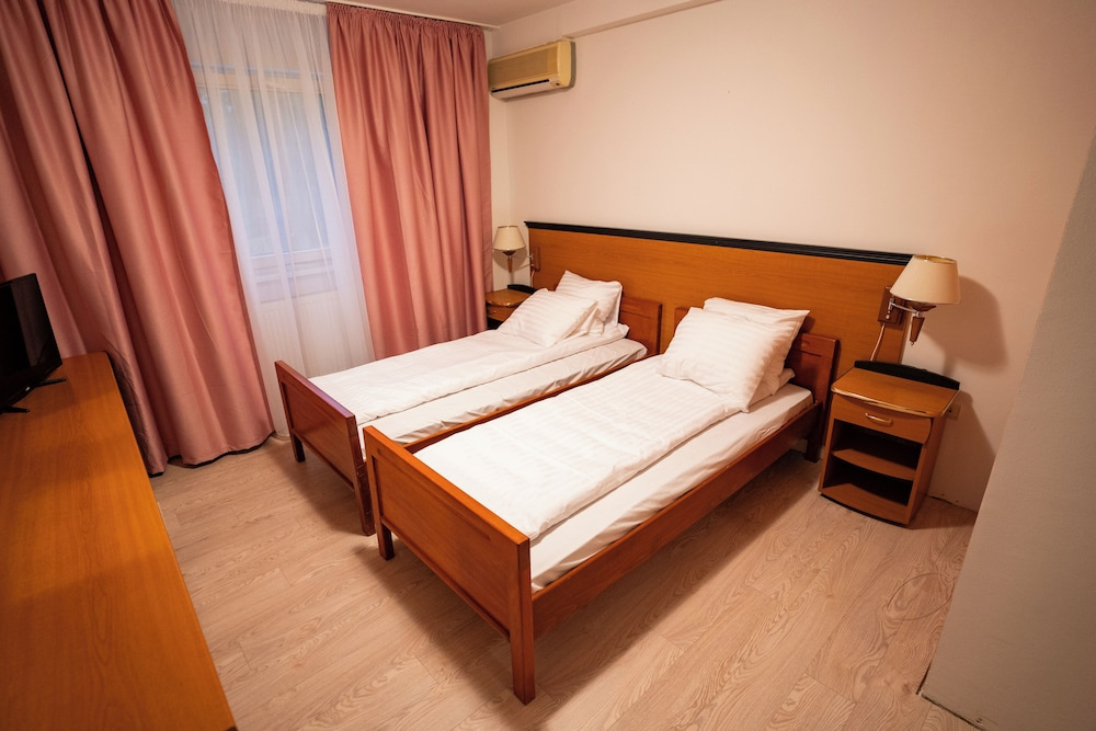 Hotel Royal Plaza - Chambres