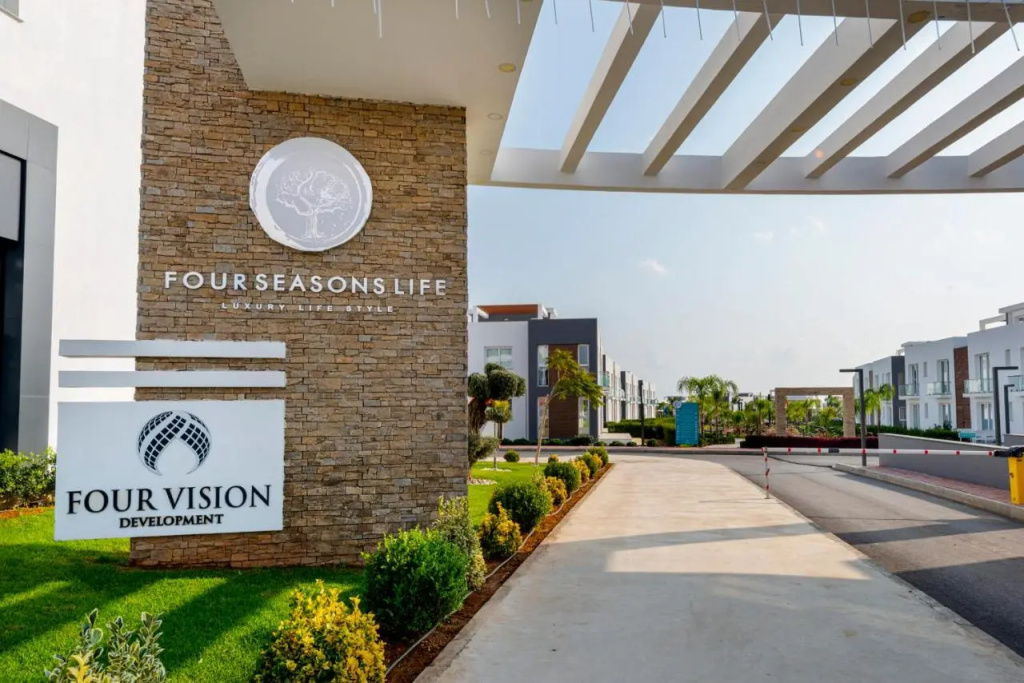 Four Seasons Life Official