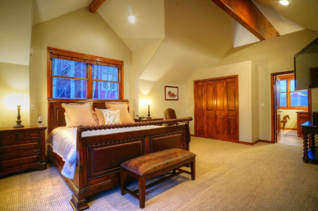 Abode Off Main — 5