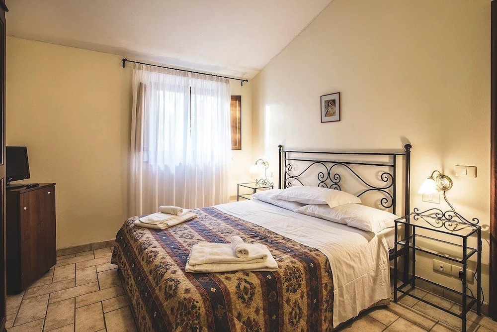 Country Resort Al Poggio dei Papi — 4