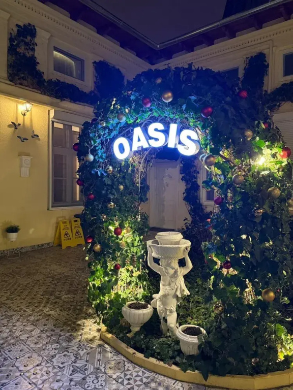Oasis Inn Budapest