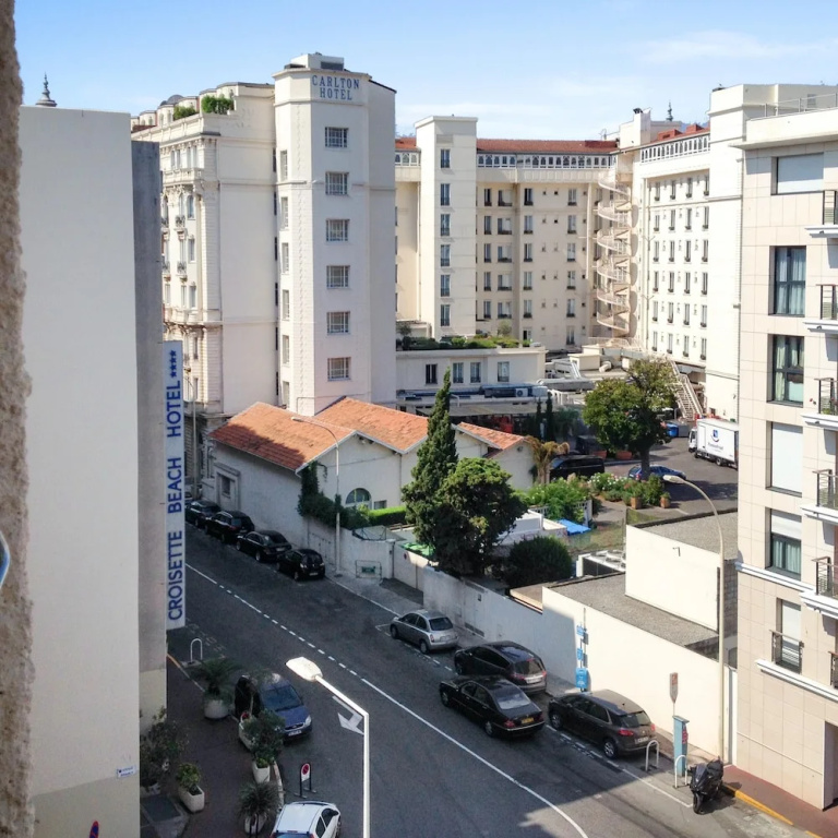 Apartment With one Bedroom in Cannes, With Wonderful City View, Furnis