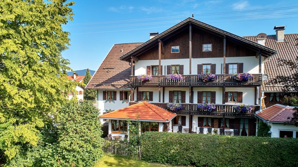 Enzianhof Hotel Oberammergau image