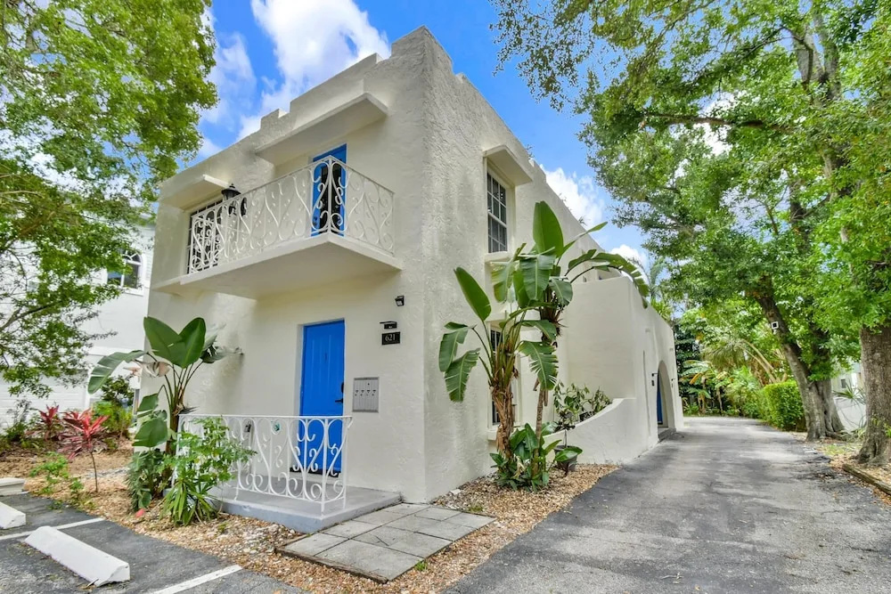 Escape to This Gorgeous new Wilton Manors Villa