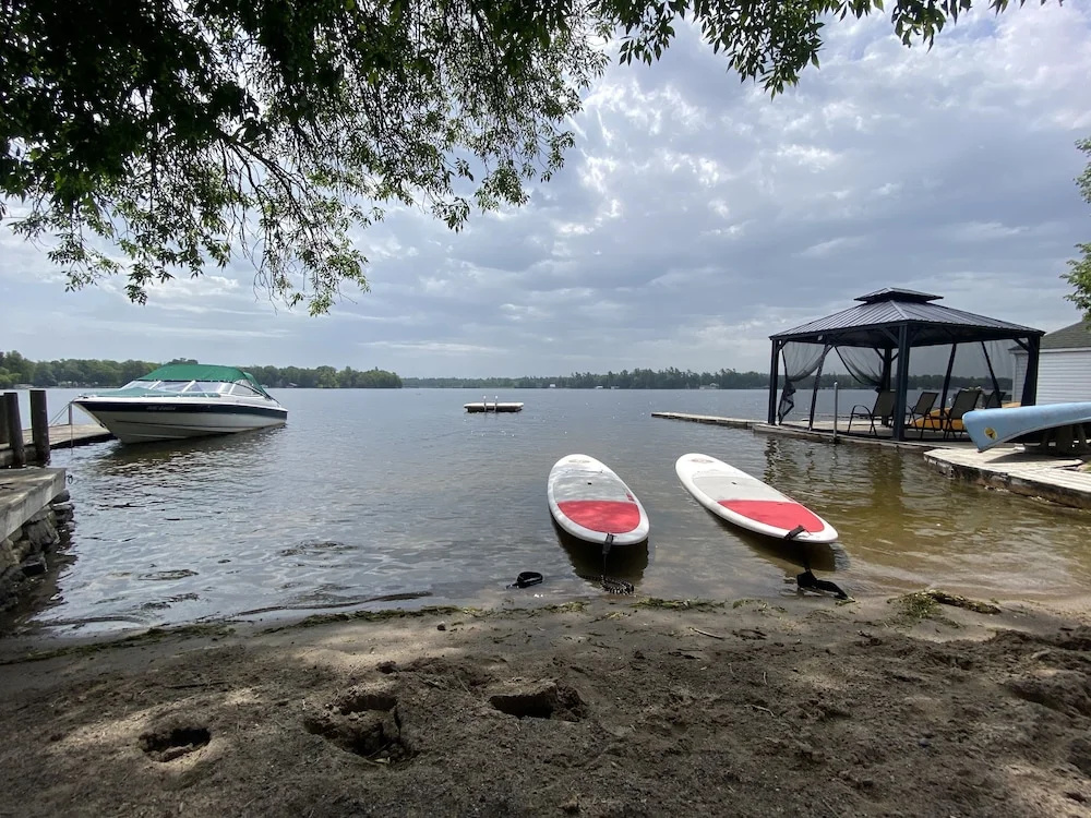 Beach & Waterfront
