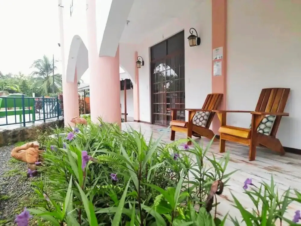 Pangea Lodge