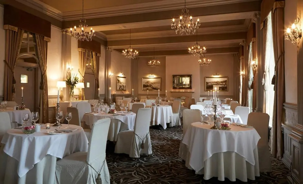 Palm Court Hotel - Général
