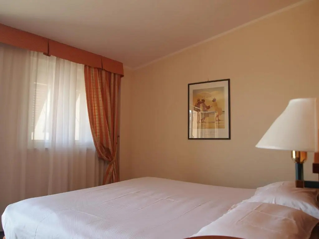 Standard Double room with sea view (full double bed)