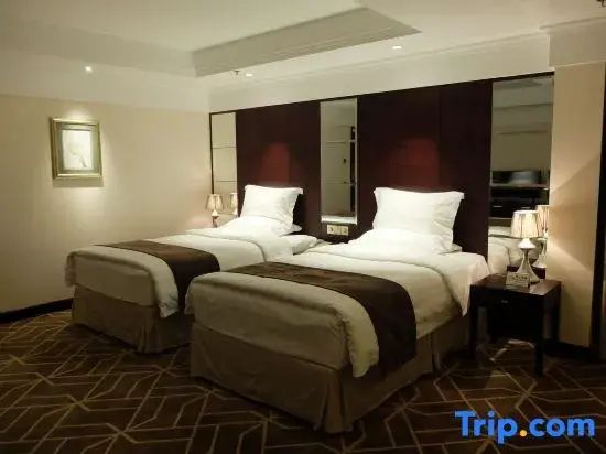 Double Suite (twin beds)