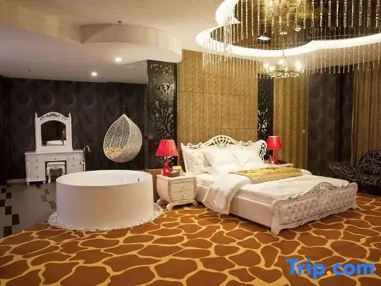 Номер Superior в Yiyue Express Hotel