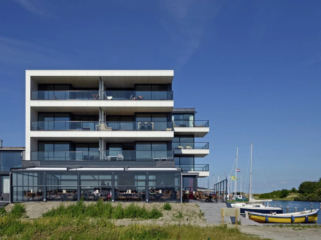 Contemporary Apartment in Kamperland Near Lake