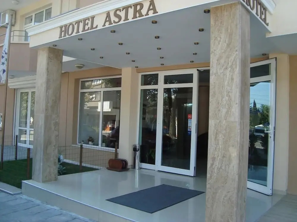 Hotel Astra - фото 1