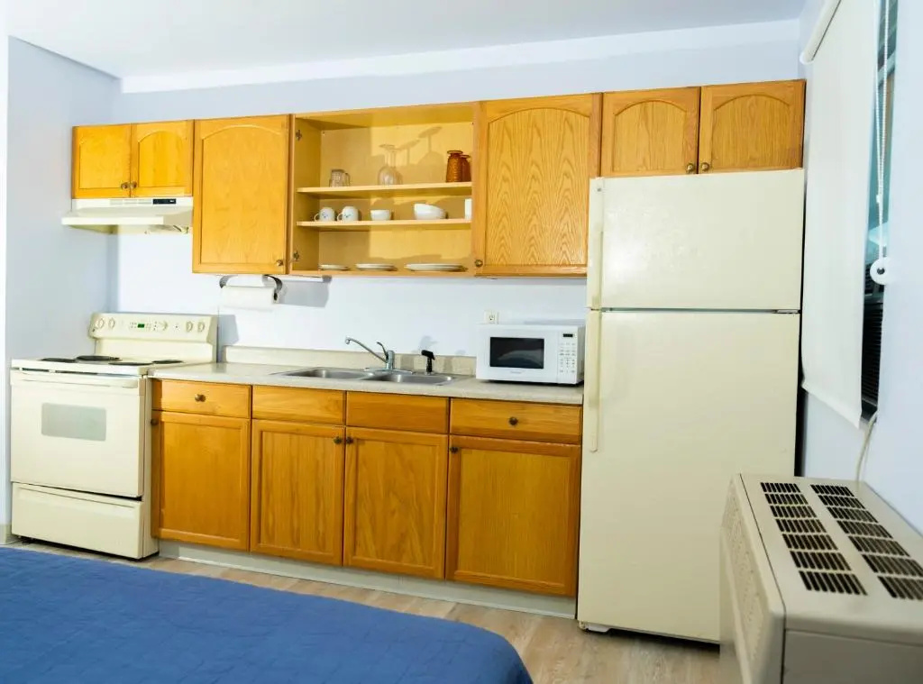 Double Suite (full double bed)
