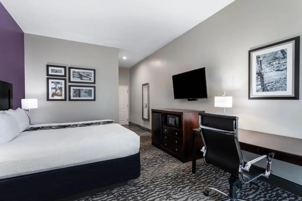 La Quinta Inn & Suites by Wyndham Huntsville Airport Madison - Chambres