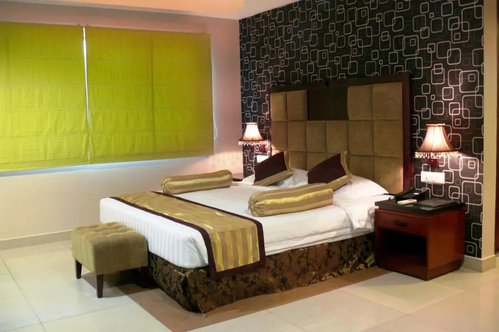 Hotel Gateway Grandeur - Chambres