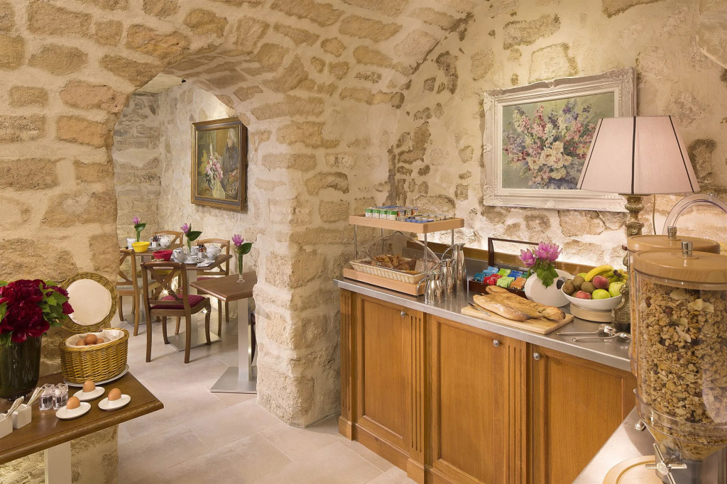 Le Relais des Halles 22