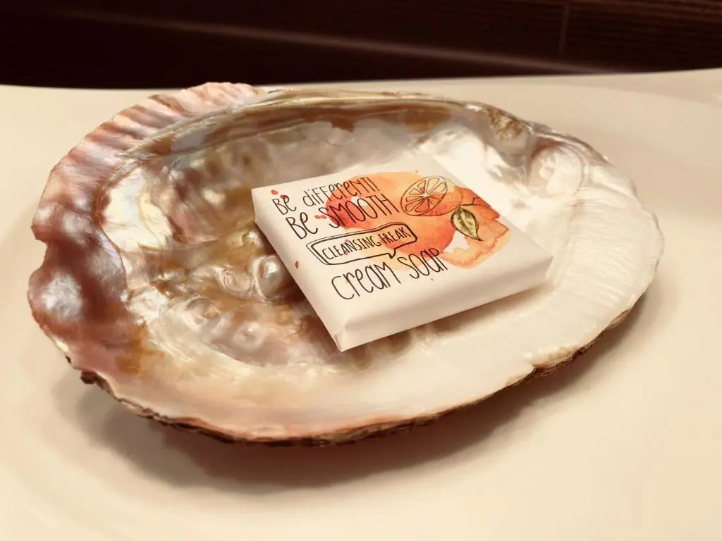 Food & Beverage