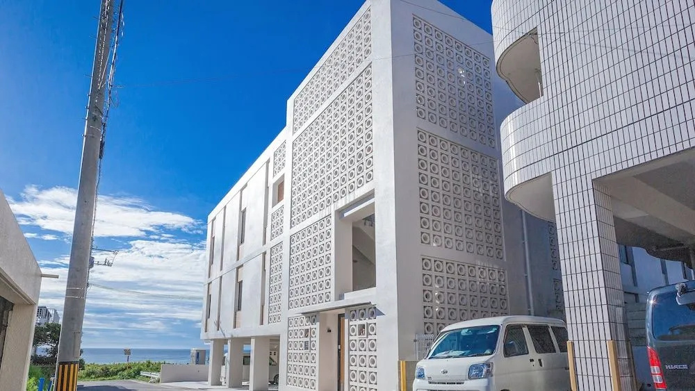 Onna Oceanview suites