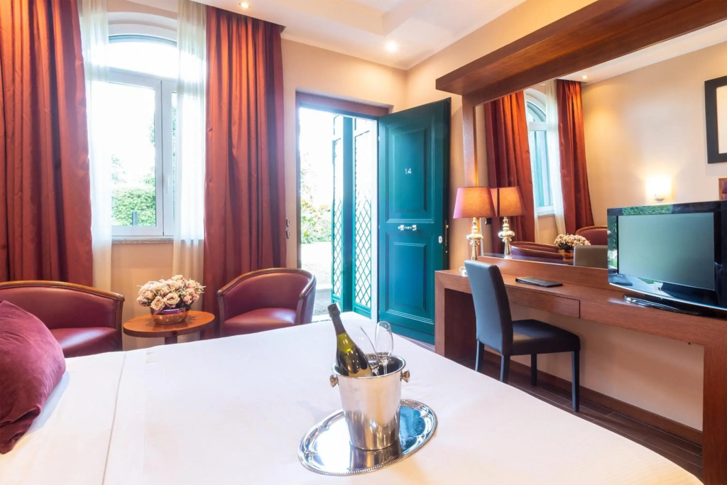 Hotel photo 37