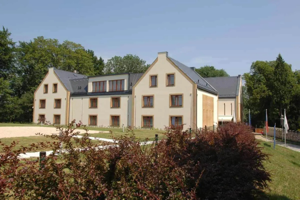 Ea Chateau Hotel Sychrov