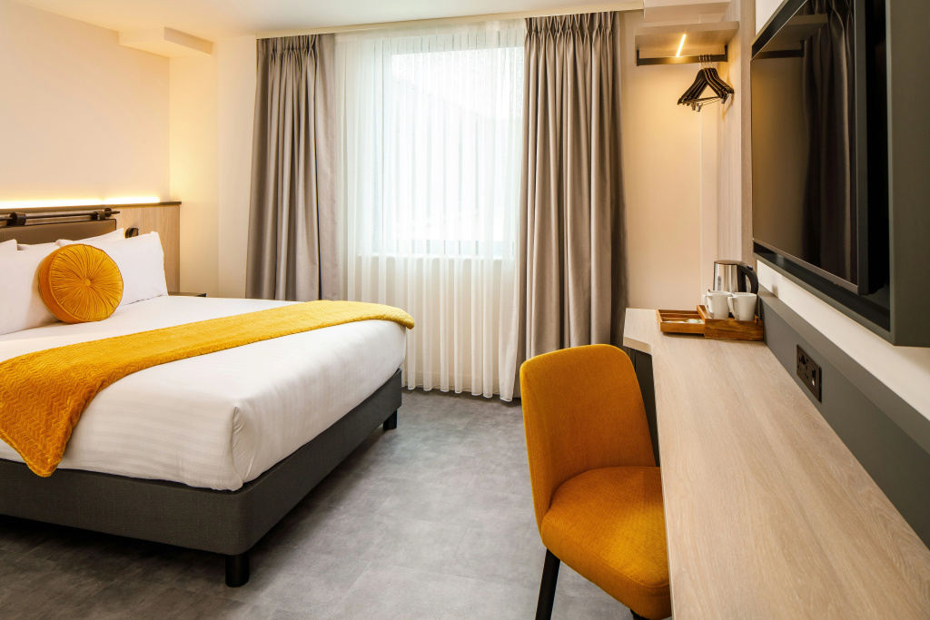 Southgate Hotel London — фото
