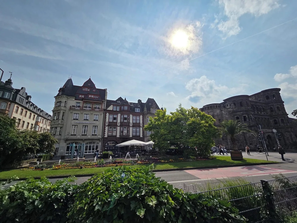 Porta Nigra Victus