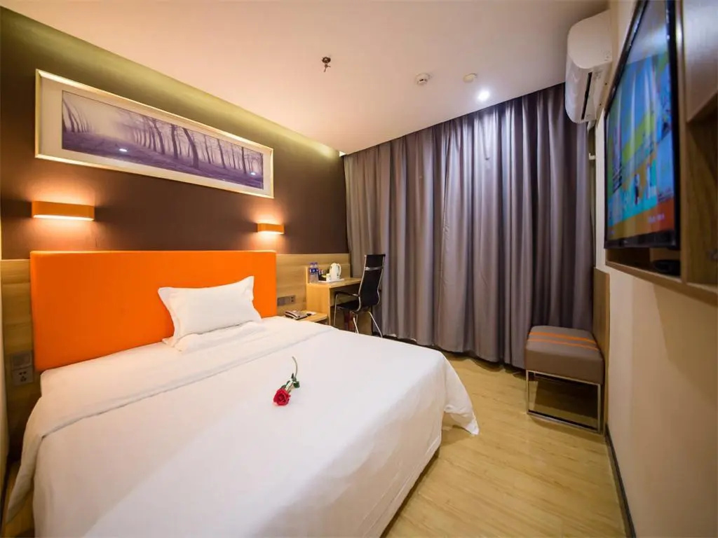 7 Days Premium·Jiangmen Diwang Square - Chambres