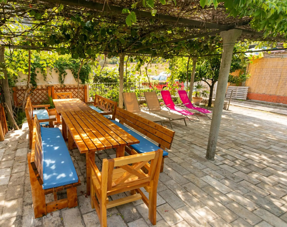 Beachfront House Jovan