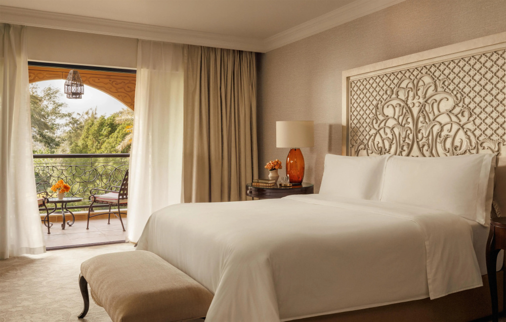 Arabian Court Deluxe Double room (full double bed)