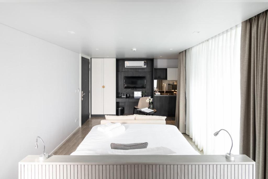 Двухместный номер Deluxe двуспальная кровать в Apartelle Jatujak Hotel