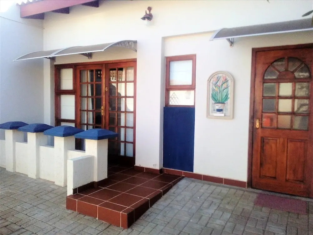"room in B&B - Double En-suite Bedroom Oryx - Big Common Space and Easy Access Beach Swakopmund"