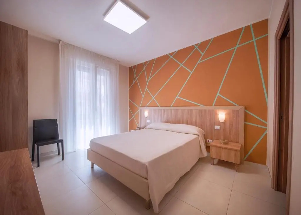Standard Double room with sea view (full double bed)