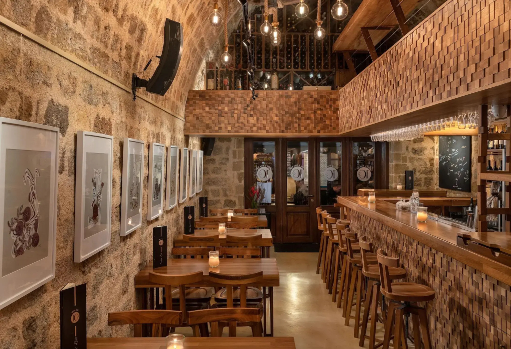 10GR Boutique Hotel and Wine Bar - фото 31