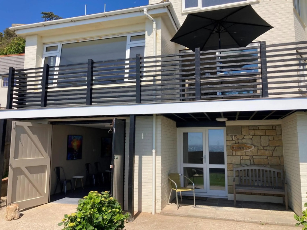 Sandpipers - Pet friendly