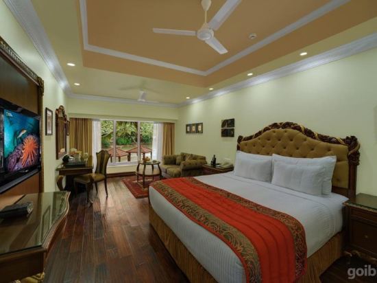 Mayfair Hideaway Spa Resort