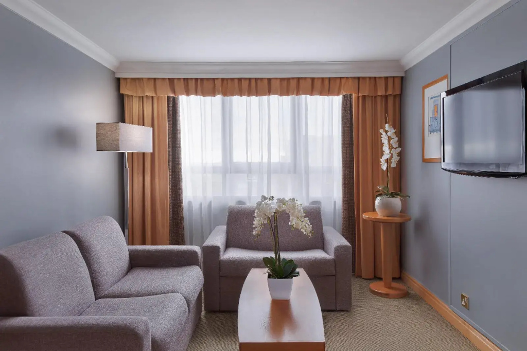 Holiday Inn London-Kensington Forum - Général