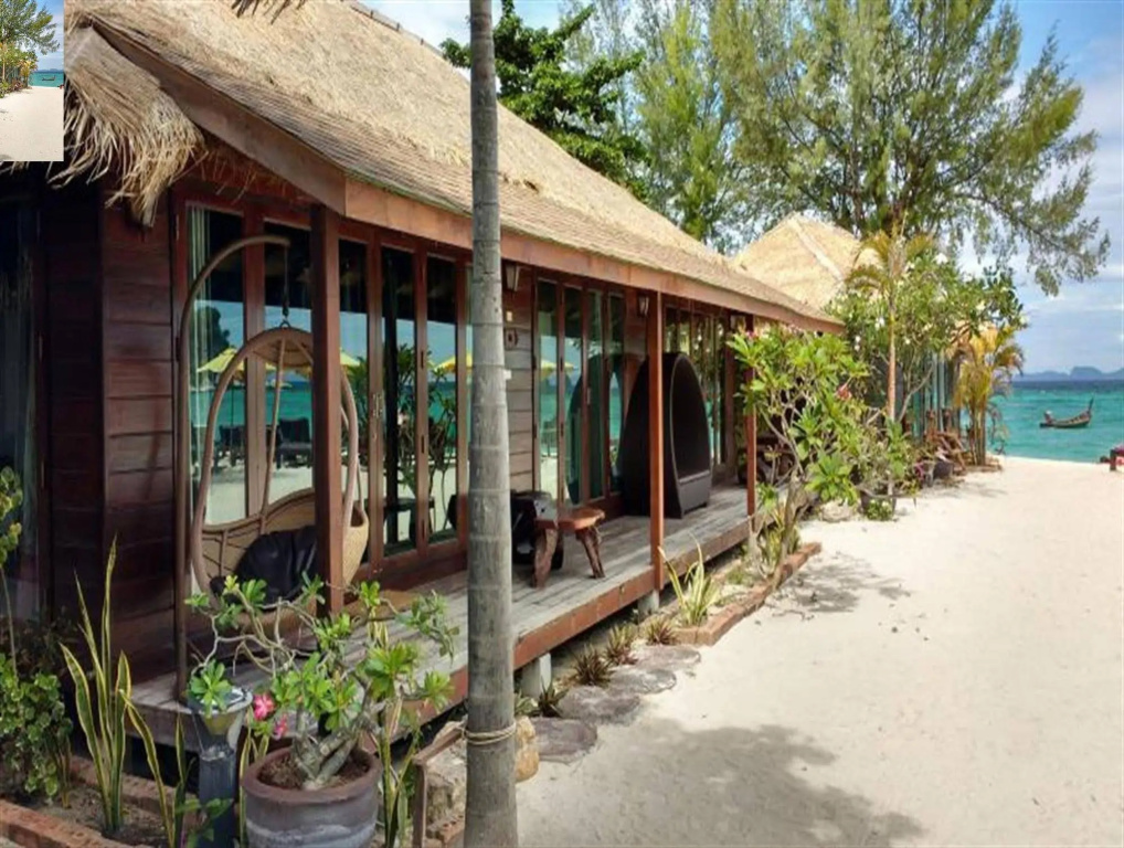Beach & Waterfront