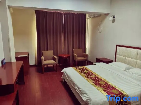 Deluxe Double room (full double bed)
