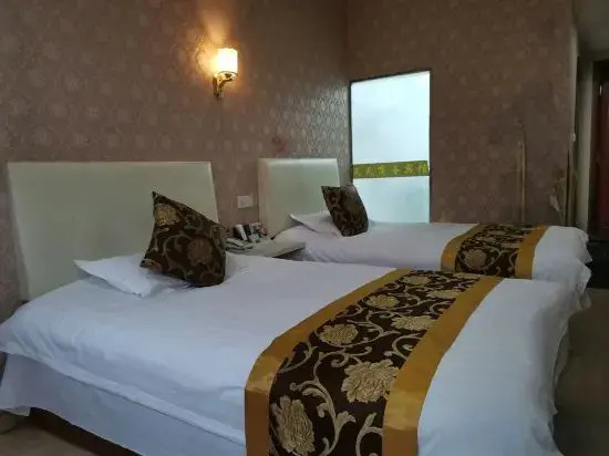 Langxi Tiantian Business Hotel