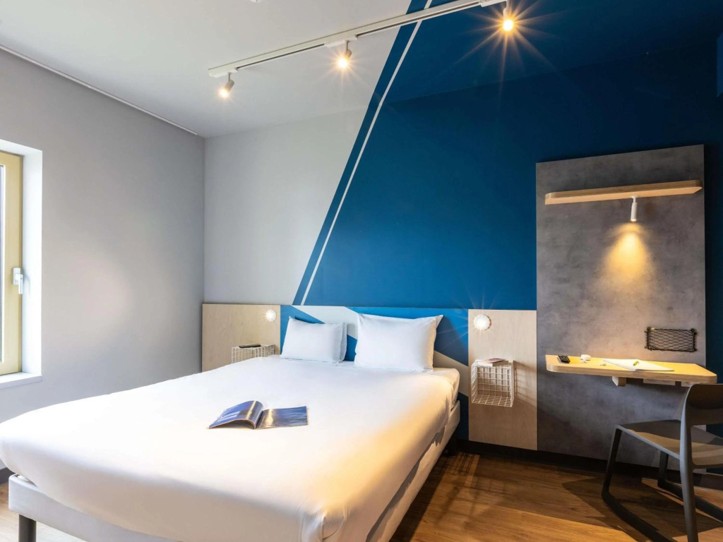 Voir la photo 2 — ibis budget Épinal