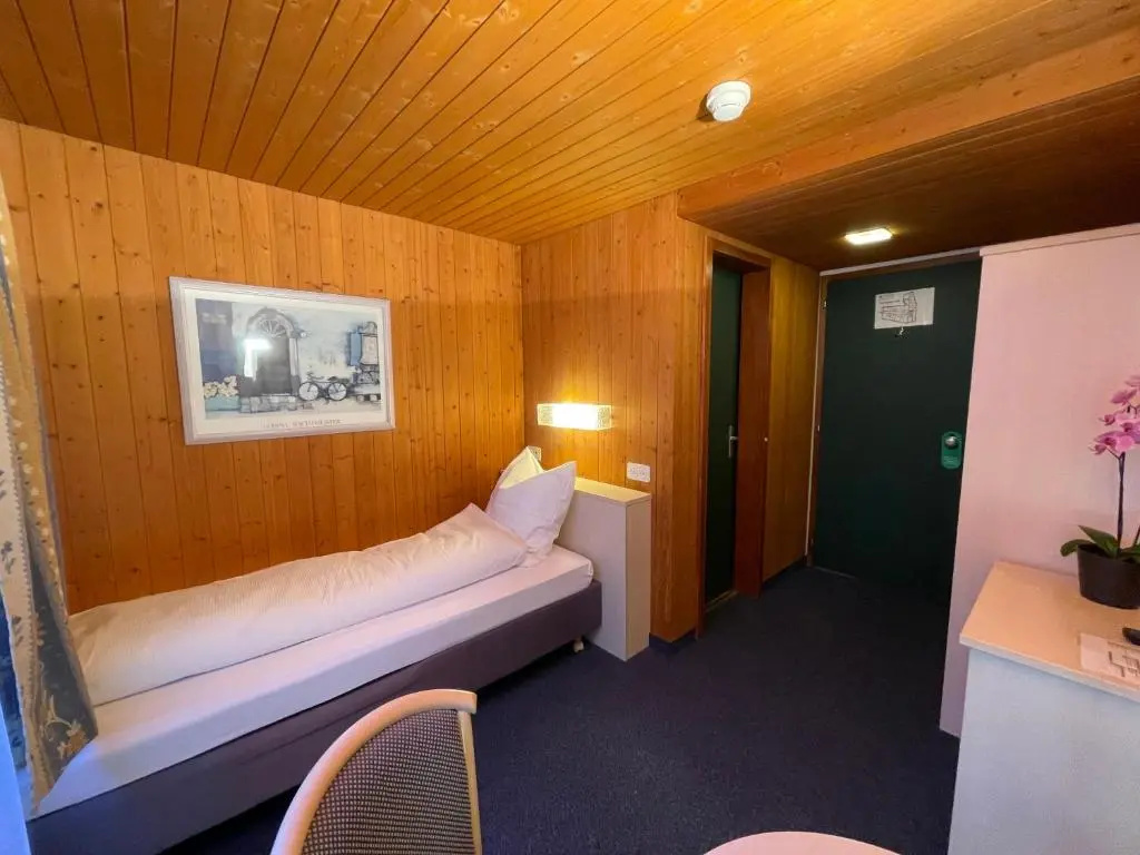 Diamant Zweisimmen in Zweisimmen - Chambres