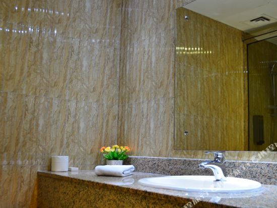 Orchid Hotel