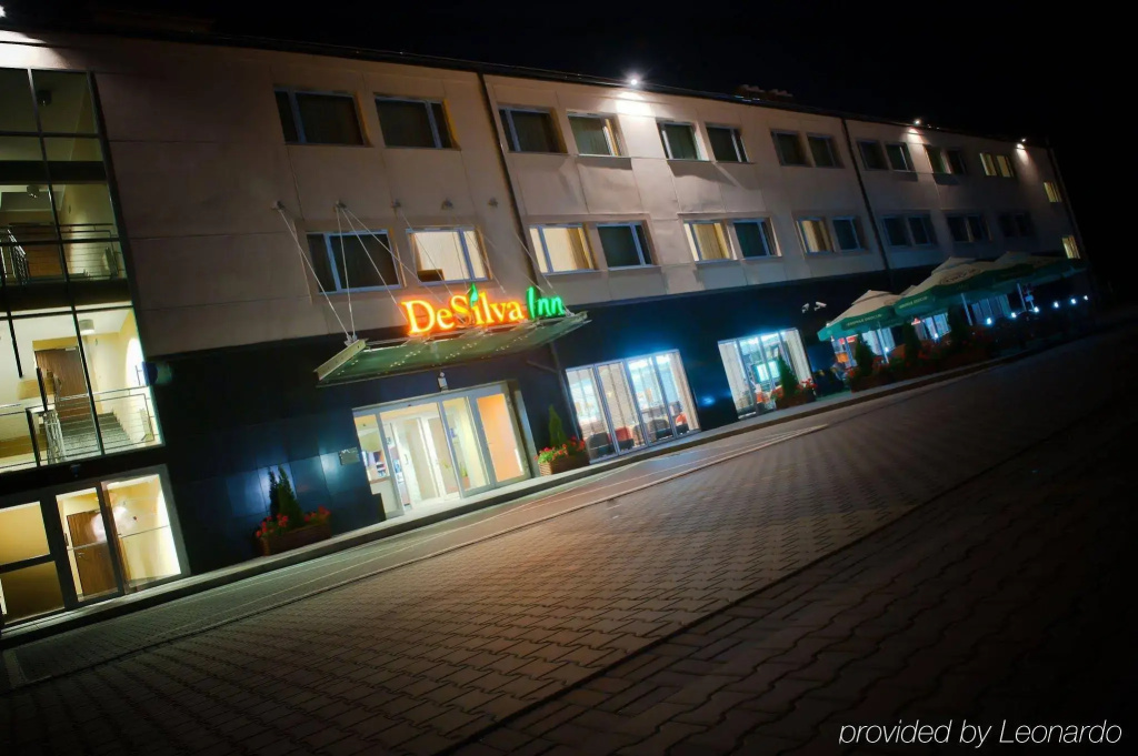 DeSilva Inn Katowice Airport