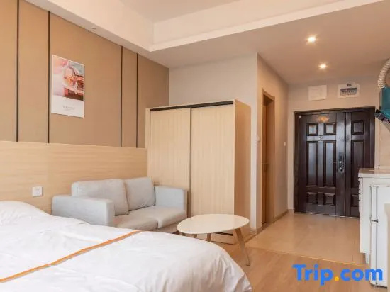 Classic Double room (full double bed)