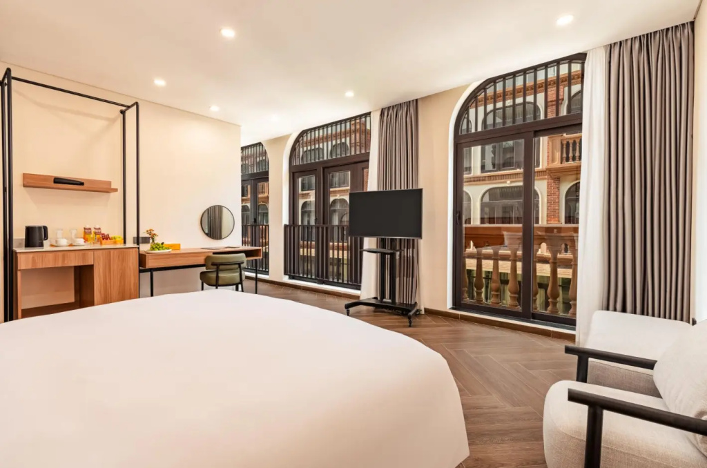 Lumiere Boutique Vy Da in Hue