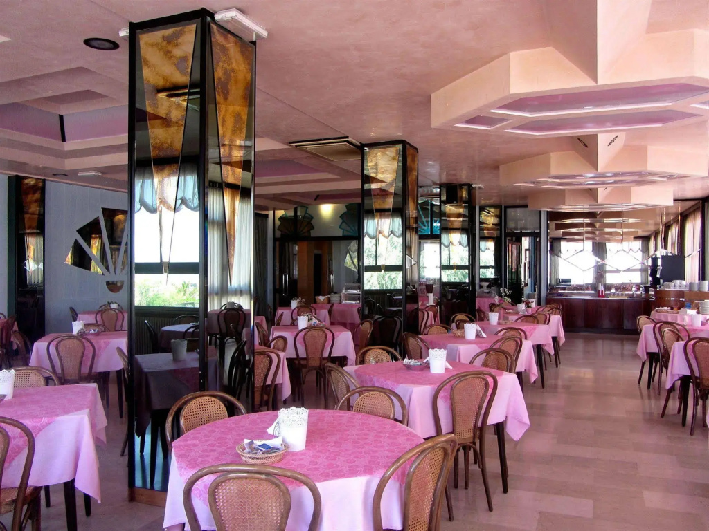 Carlton Beach Hotel, Емілія Романья, Італія мініатюра 21